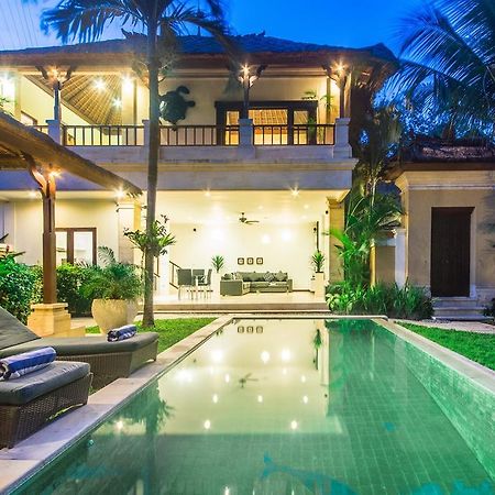 Villa Krisna Seminyak Esterno foto