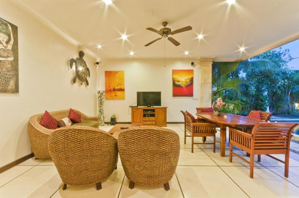 Villa Krisna Seminyak Esterno foto