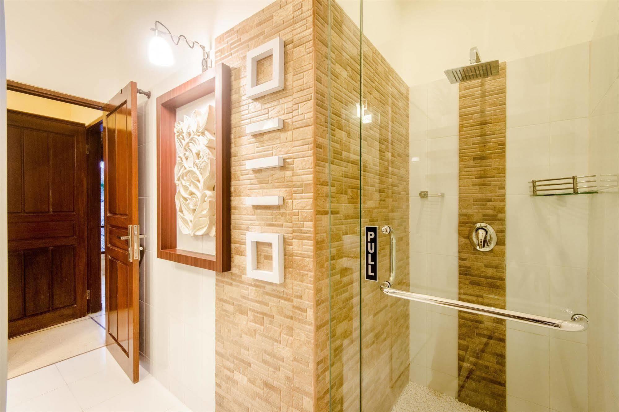 Villa Krisna Seminyak Esterno foto
