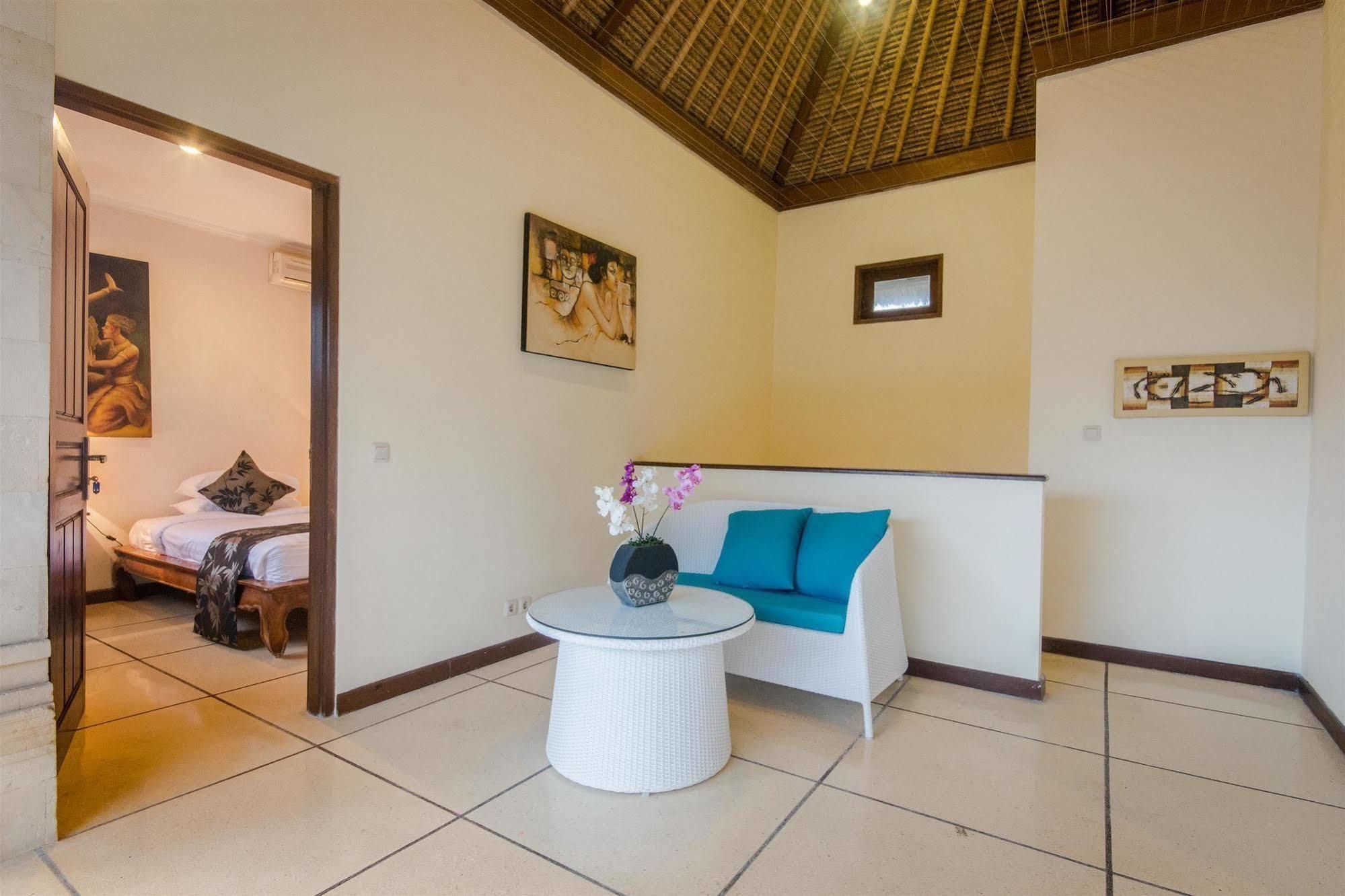 Villa Krisna Seminyak Esterno foto