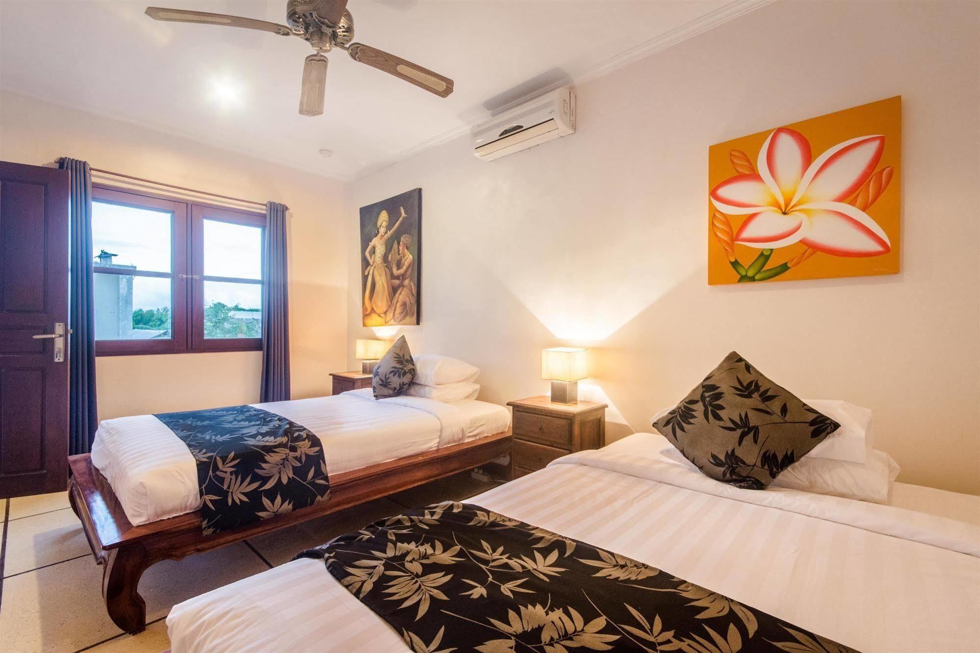 Villa Krisna Seminyak Esterno foto
