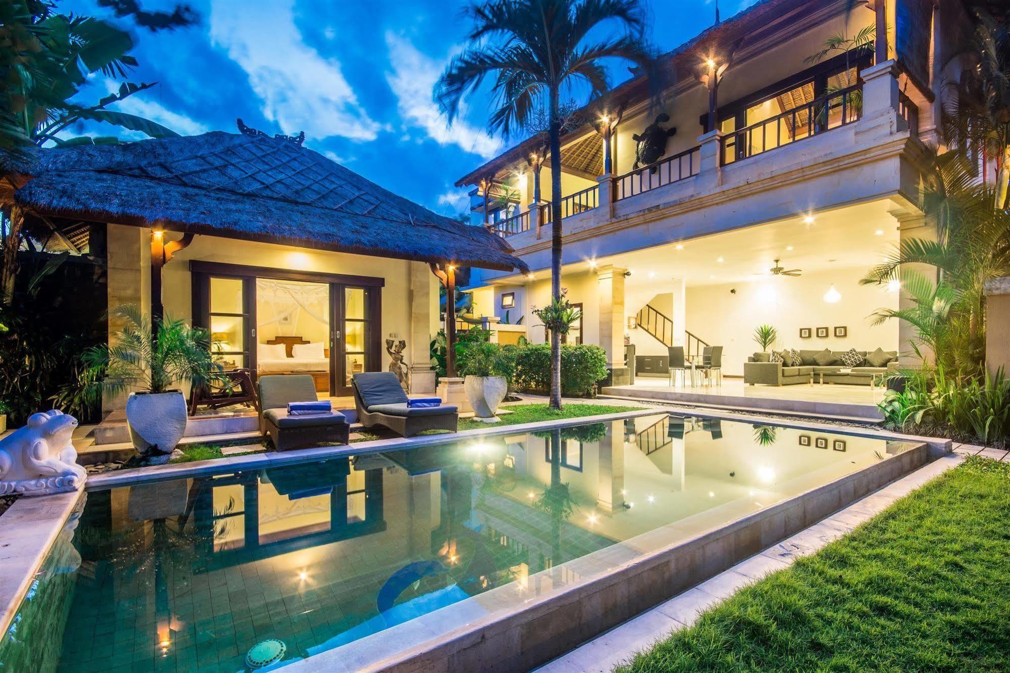 Villa Krisna Seminyak Esterno foto