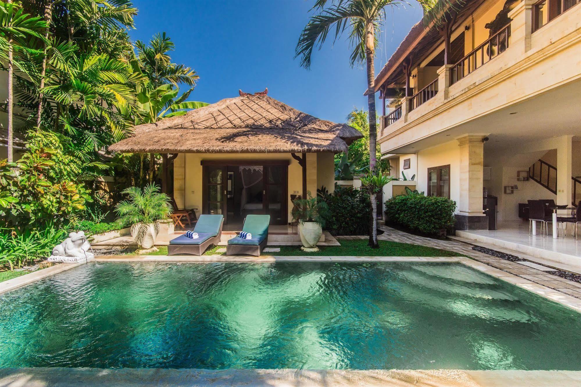 Villa Krisna Seminyak Esterno foto